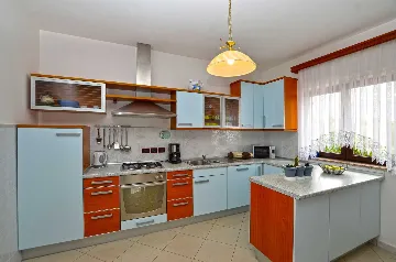 5-Bedroom Villa with Private Pool in Barban