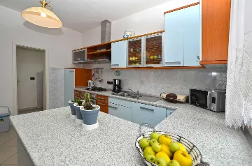 5-Bedroom Villa with Private Pool in Barban