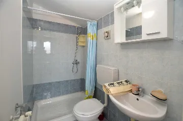 5-Bedroom Villa with Private Pool in Barban