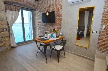 Rovinj Sea-View Studio for 2 Guests with Terrace