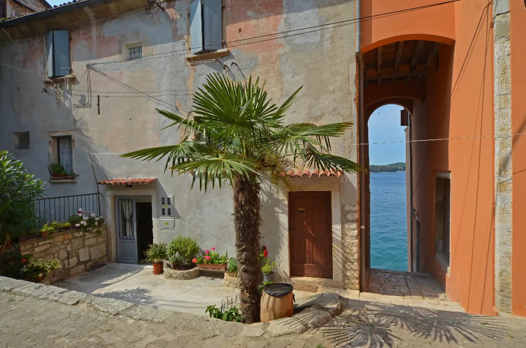 Rovinj Sea-View Studio for 2 Guests with Terrace