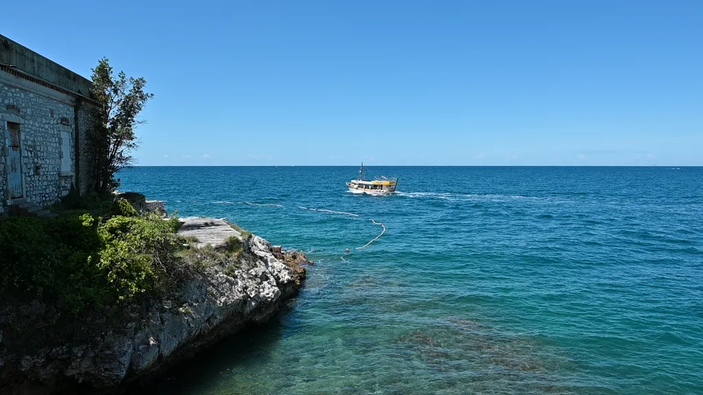 Rovinj Sea-View Apartment with 3 Bedrooms