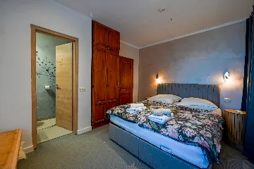 Rovinj Sea-View Apartment with 3 Bedrooms