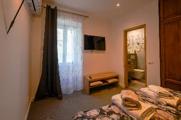 Rovinj Sea-View Apartment with 3 Bedrooms