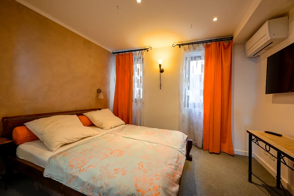 Rovinj Sea-View Apartment with 3 Bedrooms