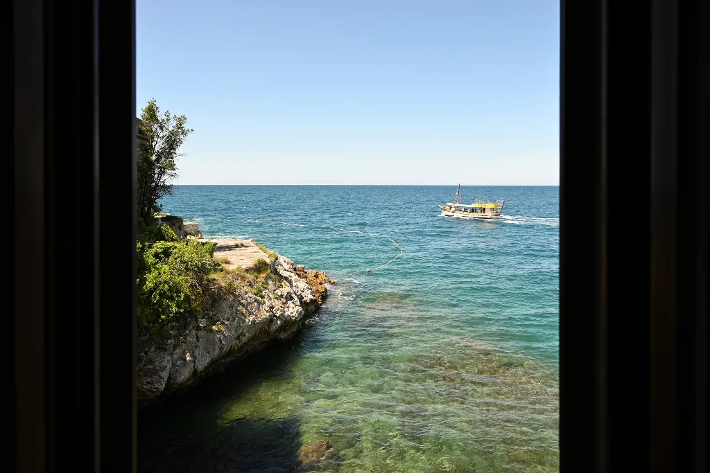Rovinj Sea-View Apartment with 3 Bedrooms