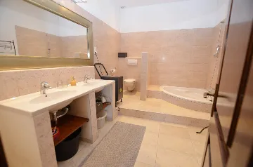 Rovinj Old Town One-Bedroom Apartment for 4