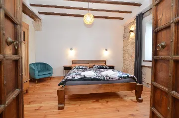 Rovinj Old Town One-Bedroom Apartment for 4