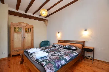 Rovinj Old Town One-Bedroom Apartment for 4