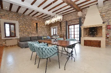 Rovinj Old Town One-Bedroom Apartment for 4