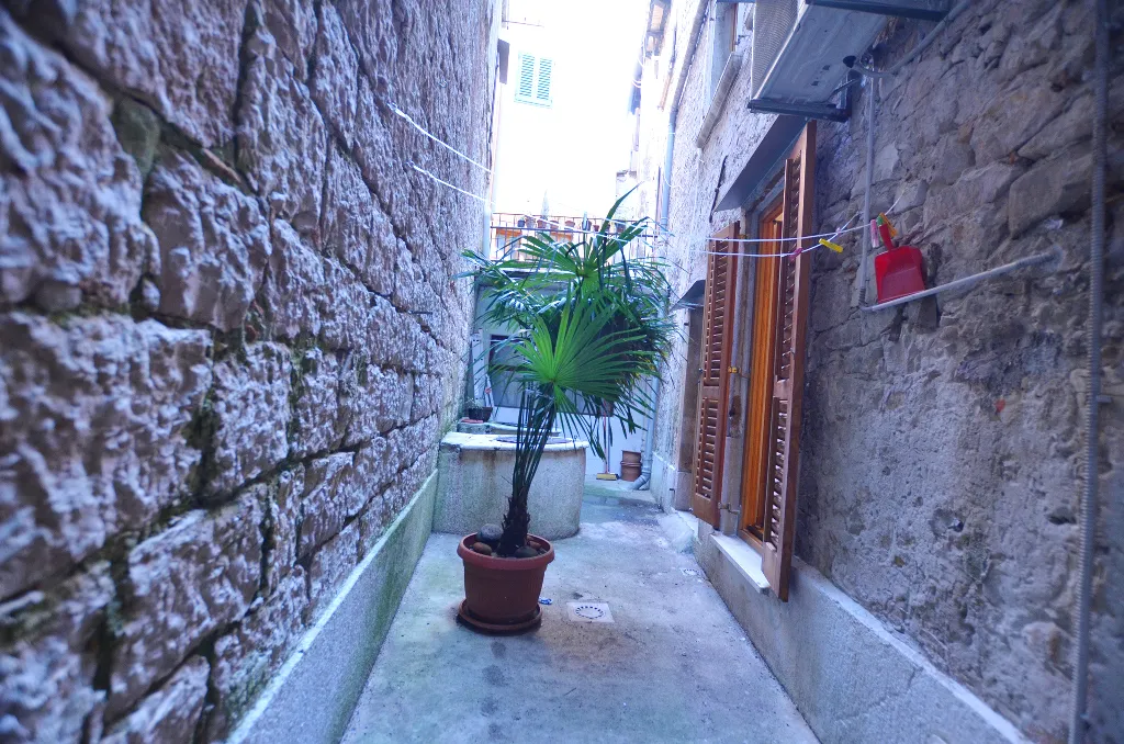 1-Bedroom Apartment in Rovinj for Up to 3 Guests