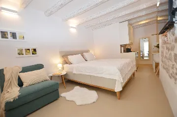 Renovated Old Town Studio Apartment in Rovinj