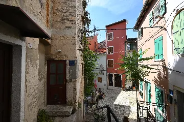 Rovinj Old Town Studio Apartment (Up to 4 Guests)