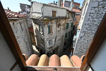 Rovinj 1-Bedroom Apartment with Balcony