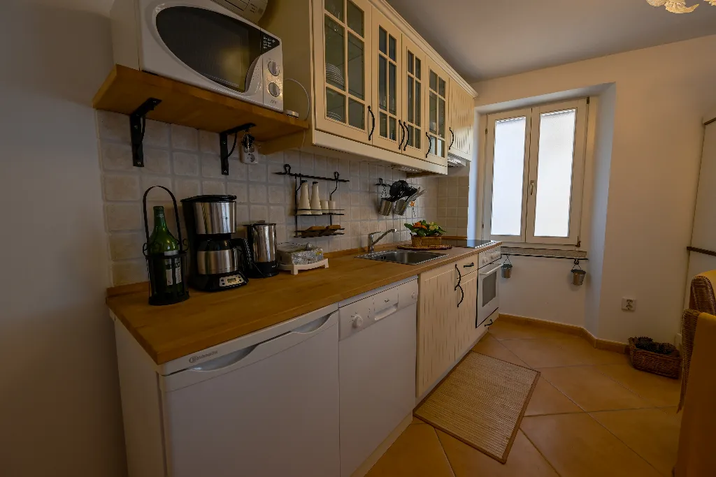 Rovinj 1-Bedroom Apartment with Balcony