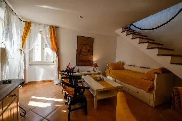 Rovinj 1-Bedroom Apartment with Balcony