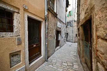 Rovinj 1-Bedroom Apartment with Balcony