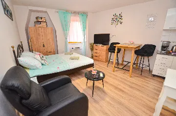 Studio in Rovinj for 2 Guests near Carera