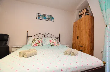 Studio in Rovinj for 2 Guests near Carera