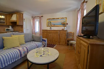 Rovinj 2-Bedroom Apartment with Sea Views