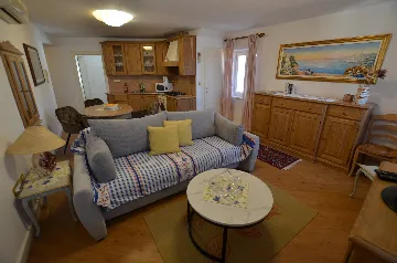 Rovinj 2-Bedroom Apartment with Sea Views