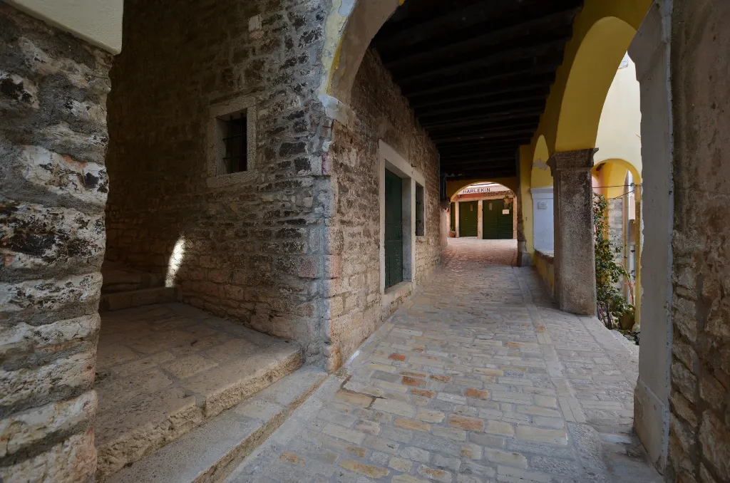 Rovinj 2-Bedroom Apartment with Sea Views
