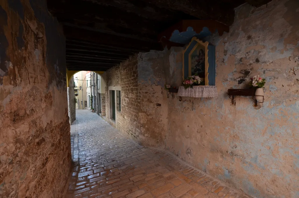 Rovinj 2-Bedroom Apartment with Sea Views