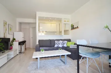 1-Bedroom Apartment in Rovinj with Private Parking