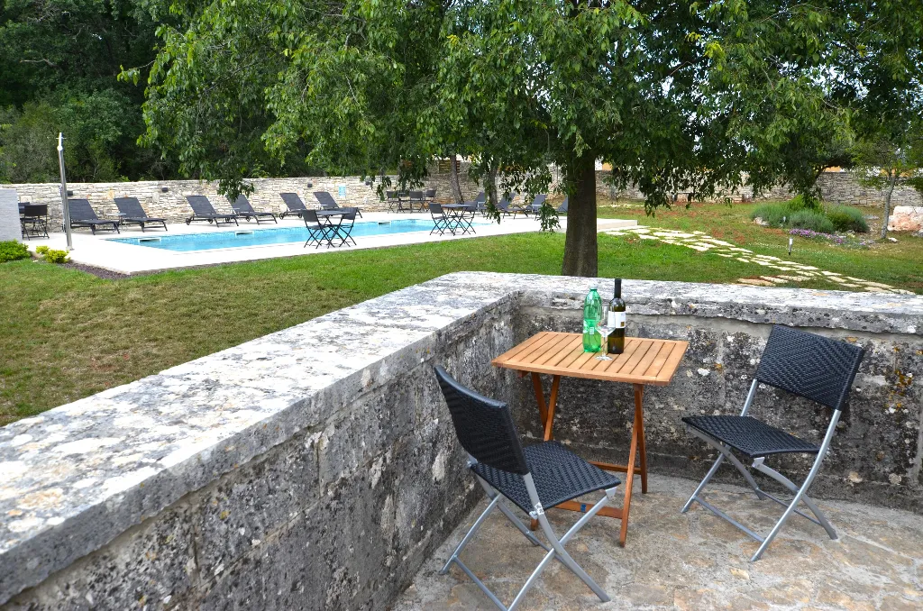Double Room in Golaš with Shared Pool