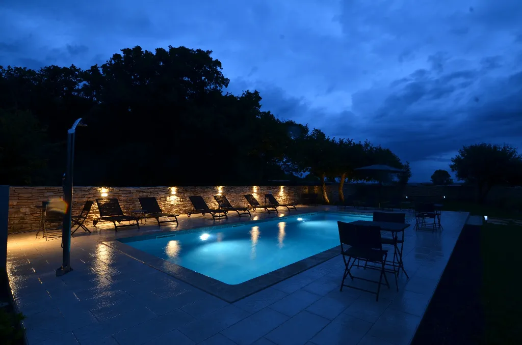 Golaš Double Room for 2 Guests with Shared Pool