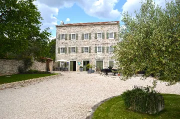 Golaš Double Room for 2 Guests with Shared Pool