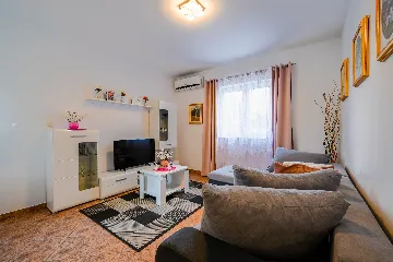 Rovinj 1-Bedroom Apartment for Up to 4