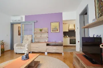 Rovinj 1-Bedroom Apartment with Private Parking