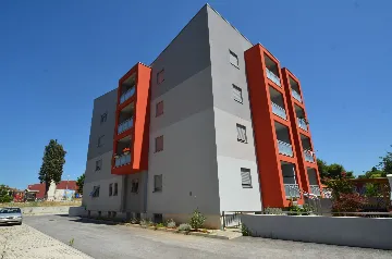 Rovinj 1-Bedroom Apartment with Private Parking