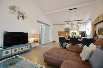 Rovinj Holiday House for up to 8 Guests