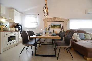 Rovinj Holiday House for up to 8 Guests