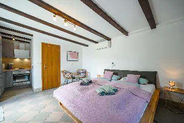 Rovinj Holiday House for up to 8 Guests