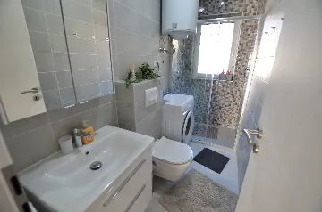 Rovinj 2-Bedroom Apartment for Up to 5