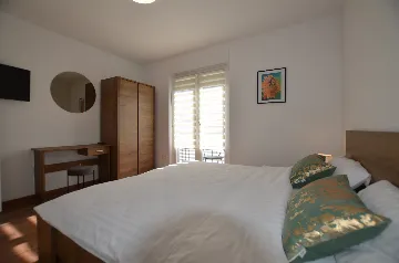 Rovinj 2-Bedroom Apartment for Up to 5