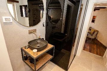 Rovinj 2-Bedroom Apartment for 4 Guests