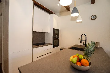 Rovinj 2-Bedroom Apartment for 4 Guests