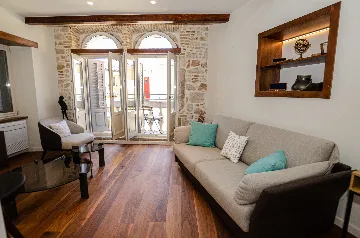 Rovinj 2-Bedroom Apartment for 4 Guests