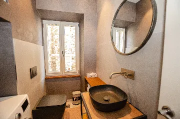 Rovinj 2-Bedroom Apartment for 4 Guests