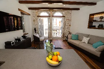 Rovinj 2-Bedroom Apartment for 4 Guests