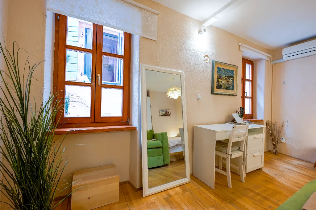 Rovinj Studio Apartment in Pedestrian Area
