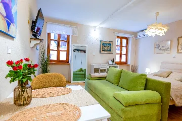 Rovinj Studio Apartment in Pedestrian Area