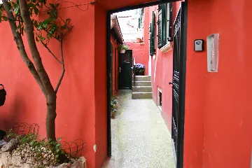 Rovinj Studio Apartment in Pedestrian Area