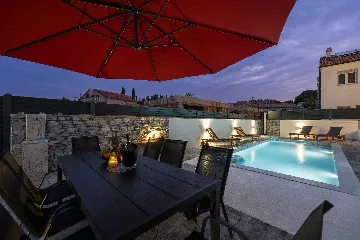 4-Bedroom Villa in Rovinj for Up to 8 Guests