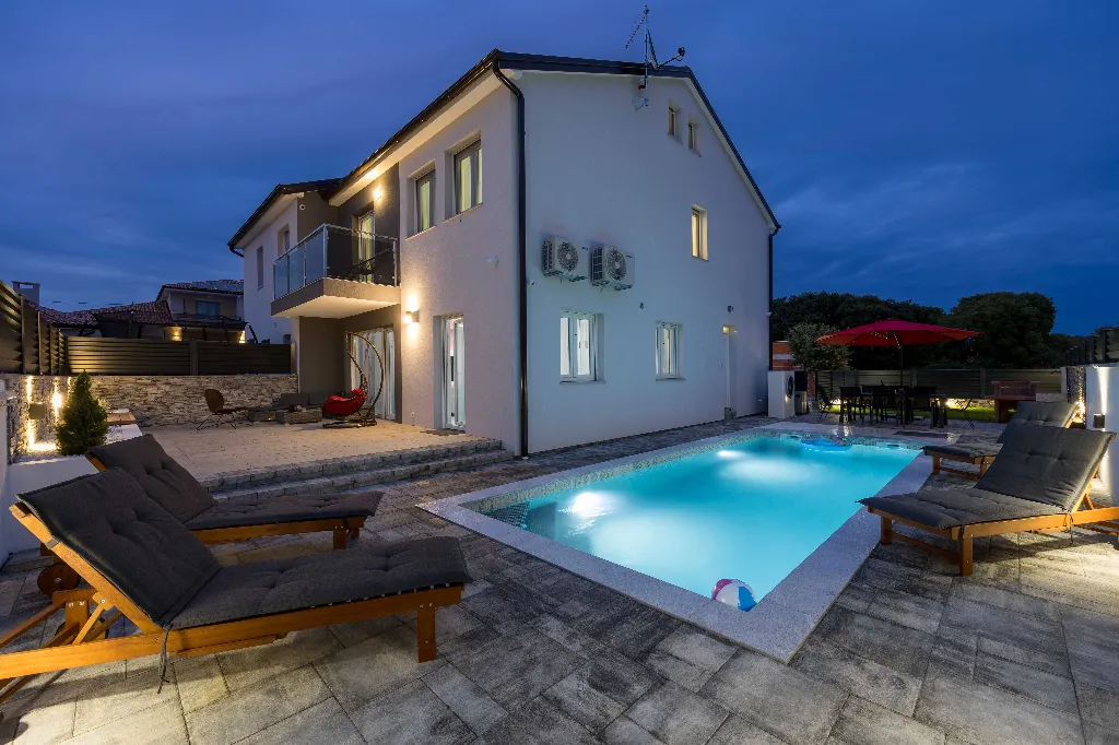 4-Bedroom Villa in Rovinj for Up to 8 Guests