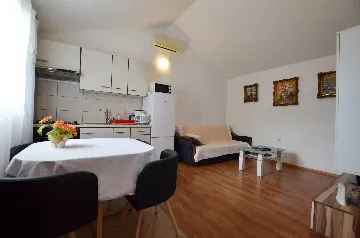 One-Bedroom Apartment in Žminj for 3 Guests